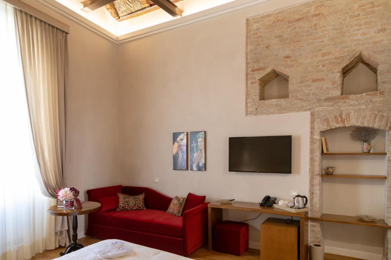 Dimora Storica Lo Svevo Hotell Jesi Exteriör bild